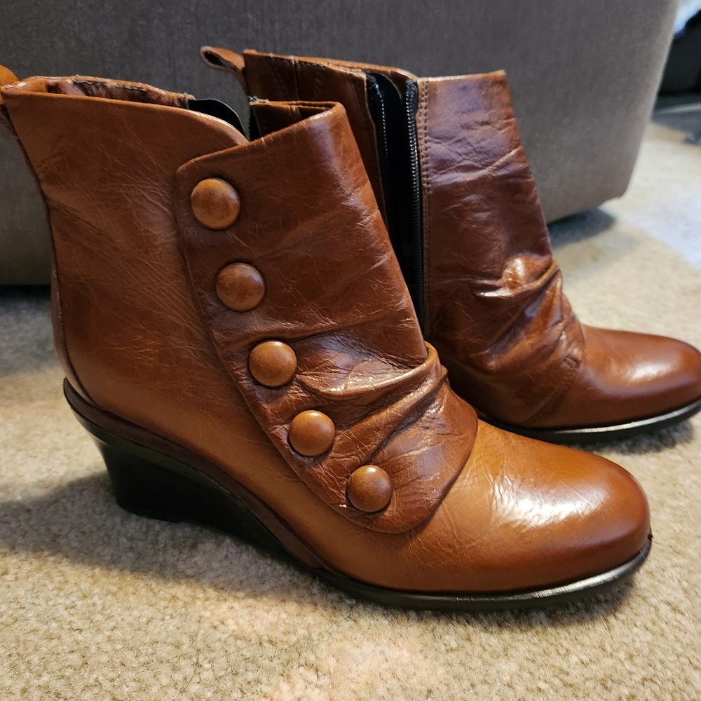 Miz Mooz Leather wedge heel boots-NEW never worn!!